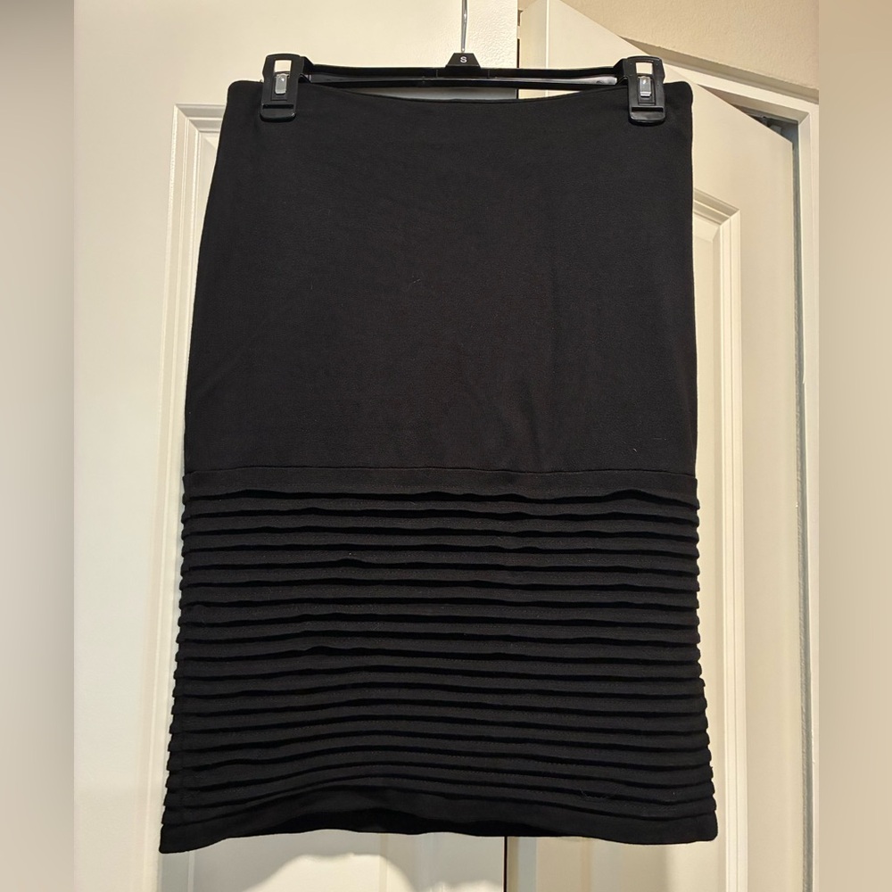 Premise Black Textured Pencil Skirt